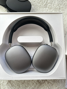 Apple AirPods Max Space Gray (2 фото из 4)