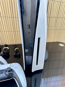 Sony PlayStation 5 Disc версия 2 контроллера (3 фото из 4)