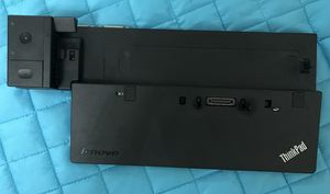 Lenovo ThinkPad Ultra Dock Type: 40A2 (toiteplokita) (1 foto / 3)