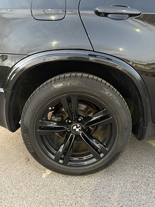 BMW x5 E70 (14 фото из 15)