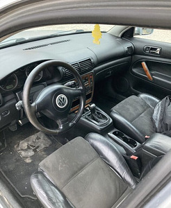 Volkswagen passat 1.9tdi 96kw 6k (5 foto / 9)