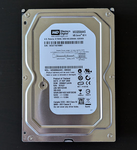 Kõvaketas Western Digital Caviar Blue 320 GB (1 foto / 2)