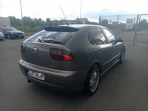M/v Seat leon cupra 2.8 vr6 6k manu nelik (8 foto / 9)