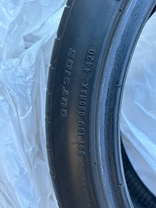 Летние шины 235/40/R19 Firemax FM601 (4 фото из 9)