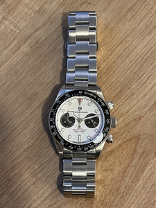 Pagani Design panda chronograph (2 foto / 3)