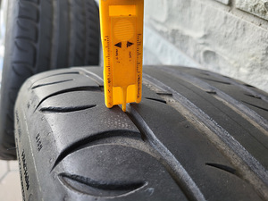 245/40R19 Audi A5 (3 foto / 7)