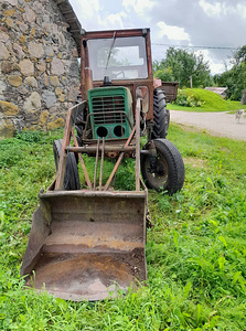 Müüa TRAKTOR mtz 501 (2 foto / 10)