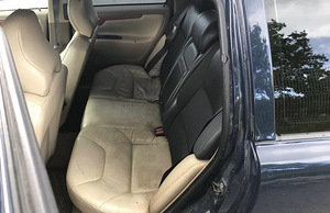 Volvo V70 manuaal 120kw (7 foto / 9)