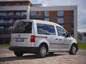 2016 VW Volkswagen Caddy (km-ga): diisel, automaat, avariita (2 foto / 11)
