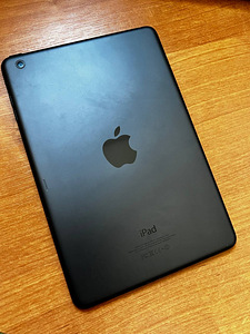 iPad мини (3 фото из 3)