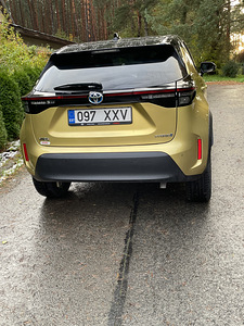 Продается Toyota Yaris Cross Hybrid Dynamic Force Elegant 20 (7 фото из 15)
