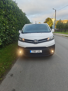 Toyota Proace (2 фото из 12)
