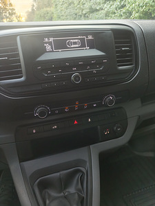 Toyota Proace (11 фото из 12)