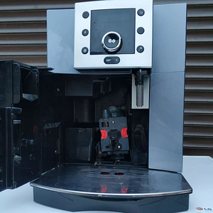 Müüa Delonghi perfecta kohvimasin (5 foto / 7)