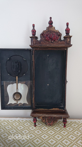 Старинные настенные часы (фото #4)