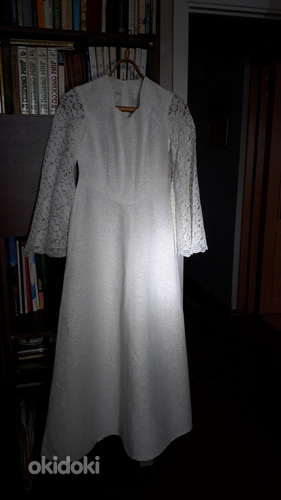 Свадебное платье из парчи (фото #4)
