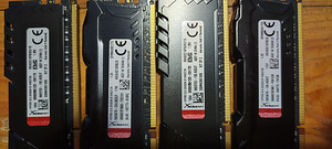 DDR 4 HyperX FURY (2x8)1x2400mhz 1x2666mhz (1 foto / 1)