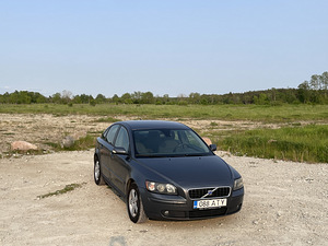 Volvo S40 1.8 92kw (4 foto / 15)