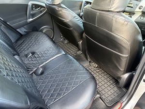 Toyota RAV4 2.2 (14 foto / 15)
