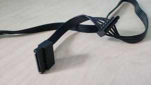 Corsair toiteploki kaablid (2 foto / 8)