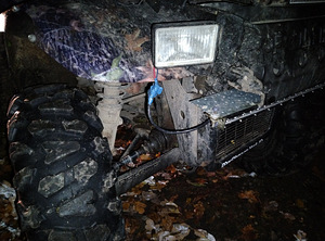 Polaris magnum sportsmen 330 4x4 ,2005 (1 foto / 3)