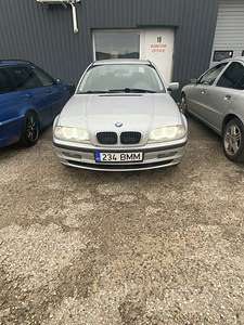 BMW 316i (3 foto / 7)