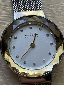 Женские часы Skagen (4 фото из 4)