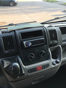 Peugeout boxer 2,2d 88kw 2008 (10 foto / 15)