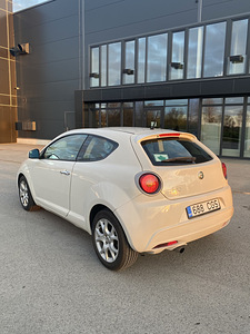 Alfa Romeo MiTo 2011 (5 foto / 9)