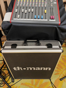 Mikserpult ALLEN & HEATH ZED 12FX. (4 foto / 4)