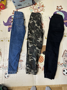 Женские джинсы (4 фото из 5)