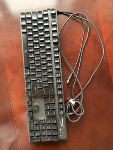 Игровой компьютер MSI (5 фото из 6)