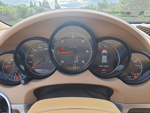 Müüa Porsche Cayenne 3.0 diisel (6 foto / 12)