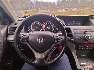 Honda Accord Sports Wagon 2.0 115kW (9 foto / 9)