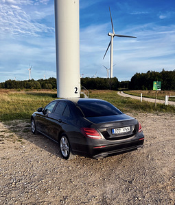 Mercedes-Benz E-klass 2017 (3 foto / 8)