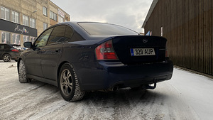 Субару легаси 4x4 (4 фото из 7)