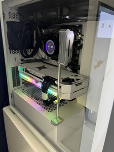 ASUS RTX 3090 white (10 foto / 10)