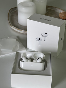 AirPods Pro 2 (3 фото из 10)