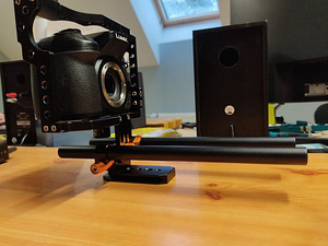 Panasonic GH 4 Body + Cage (6 foto / 9)