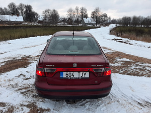 Seat Toledo 1.9tdi (4 foto / 9)