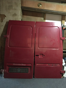 Mb sprinter tagumised uksed (1 foto / 8)