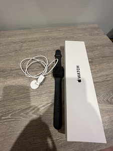 Apple Watch SE 44MM (6 foto / 6)