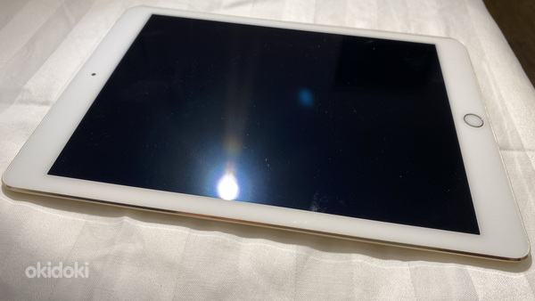 Apple iPad Air 2 128 ГБ Wi-Fi + 4G Золотой (фото #4)
