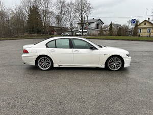BMW e65 на продажу (5 фото из 14)