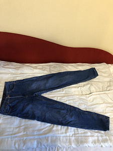 BERSHKA teksad (1 foto / 3)