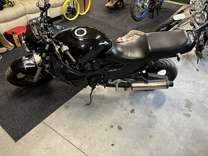 Продаются 2 мотоцикла Suzuki gsx 750f вместе (3 фото из 6)