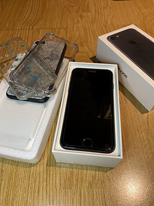 iPhone 7, Черный, 128гб (2 фото из 4)