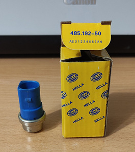 Термовыключатель вентилятора радиатора HELLA 6ZT 181 611-081 (1 фото из 6)