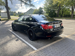BMW 730 f01 (6 фото из 15)