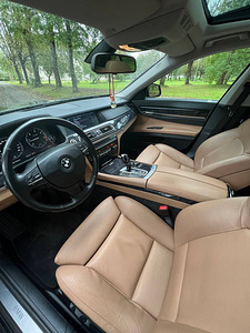 BMW 730 f01 (9 фото из 15)